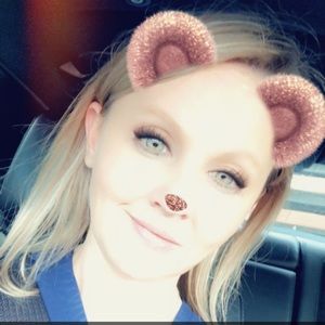 Meet your Posher, Joy